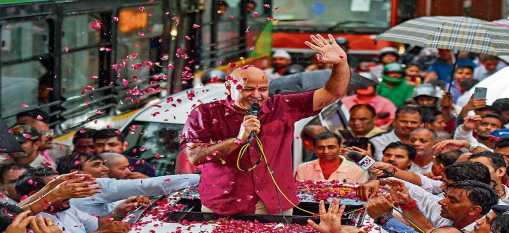 Sisodia Extols AAP Volunteers' Dedication in MLA Office Meeting