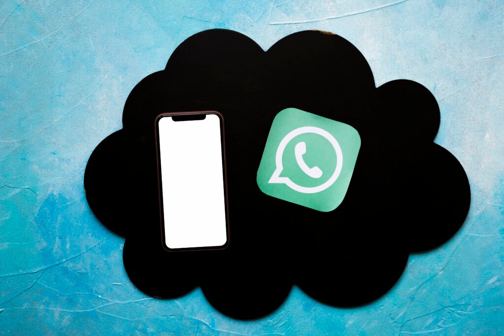 WhatsApp PIN Feature Targets Spam in Latest Beta