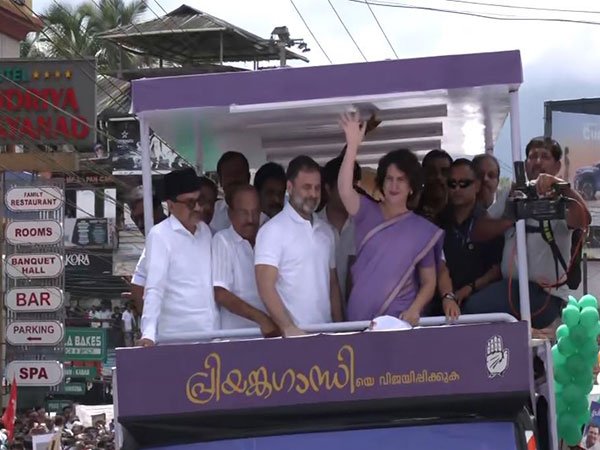 Gandhi Siblings Hit the Streets of Wayanad!