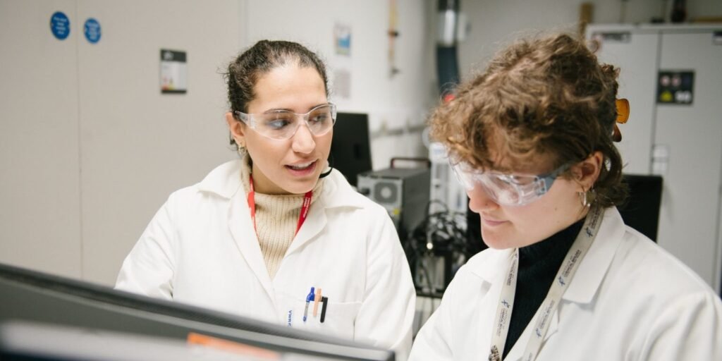 Study Links Tau to Dementia Behavior